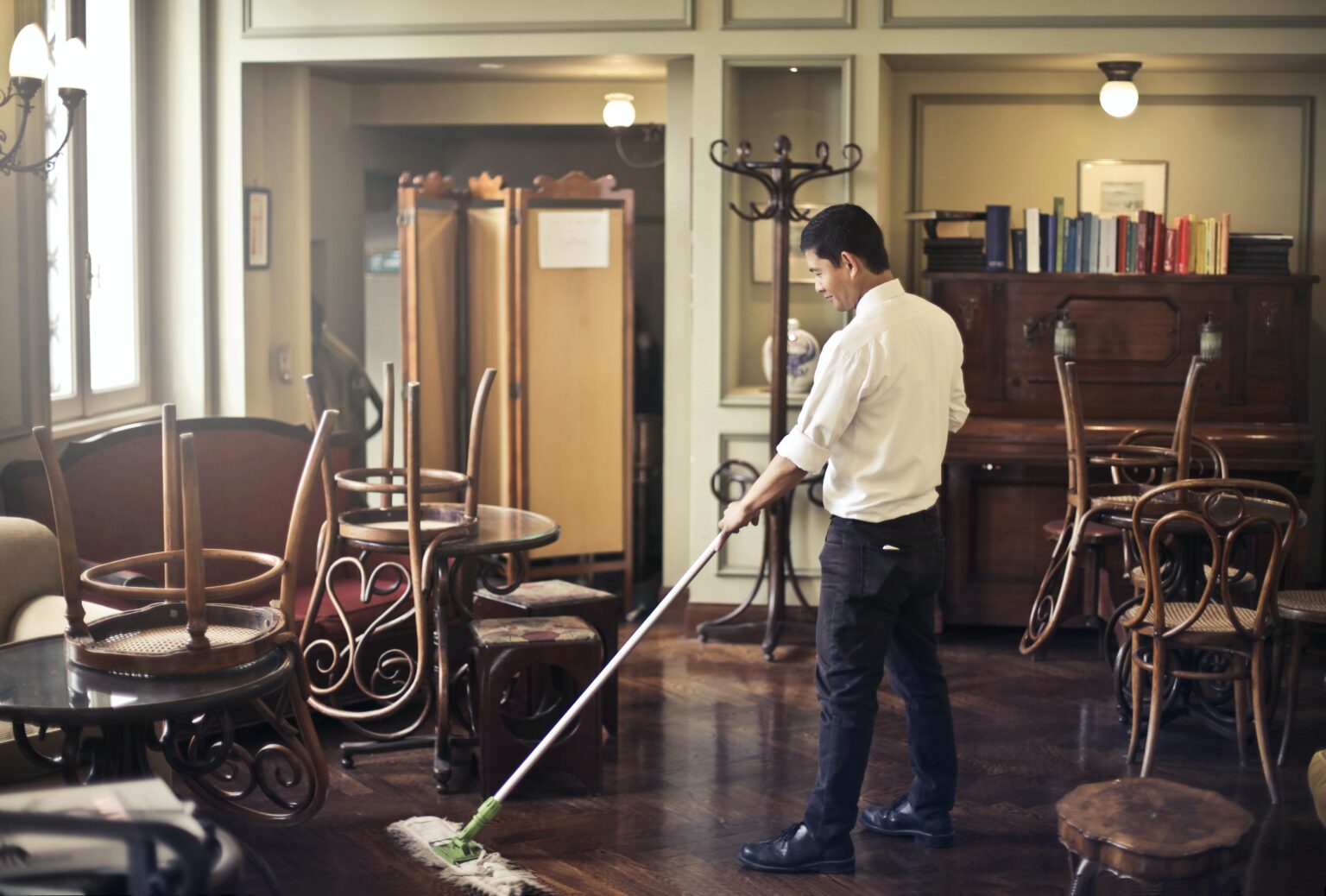 Restore, Refresh, Renew Professional Carpet Cleaning for a Beautiful Home